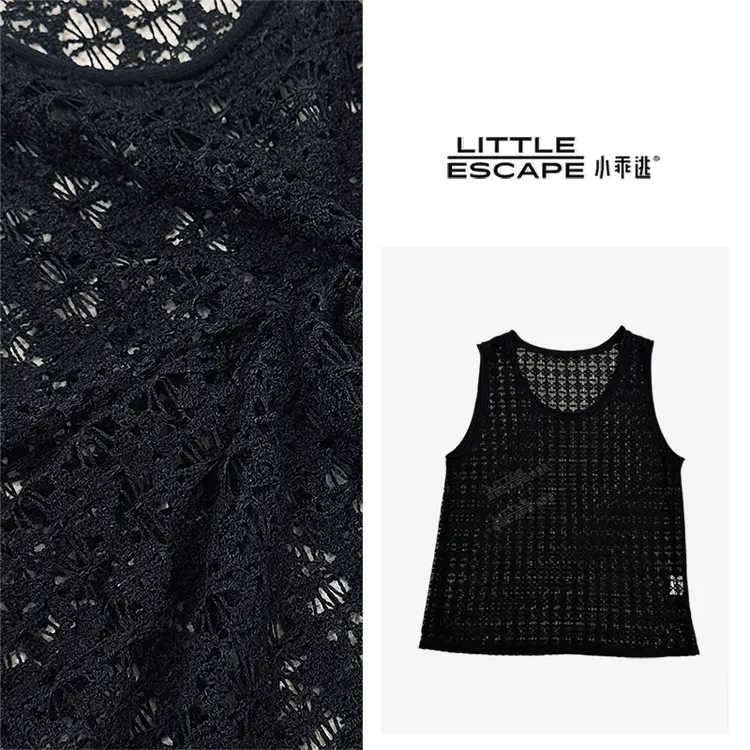 小乖逃雪花镂空黑色网格背心罩衫圆领无袖黑色上衣 S25280