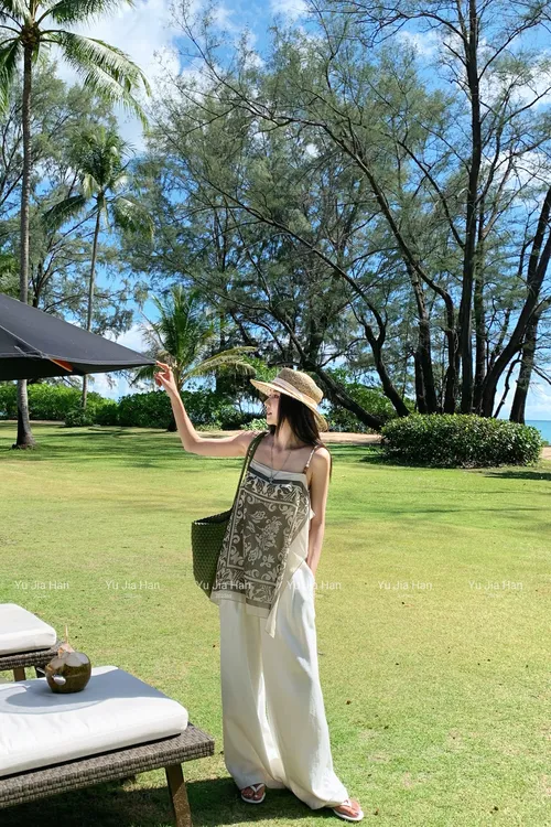 波西米亚复古设计感珠串双面印花小众美感度假吊带背心女秋6796#