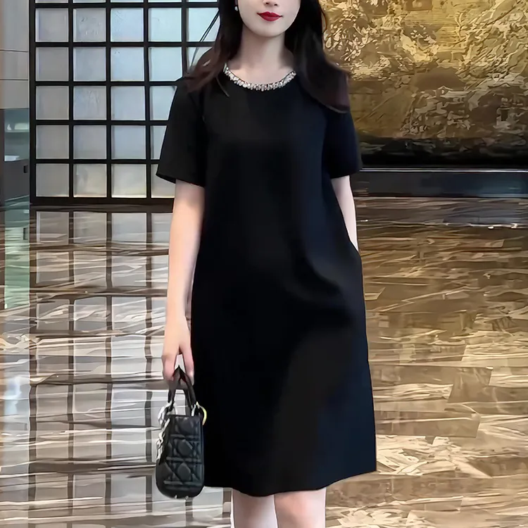 2025夏季新款宽松高级时尚设计感圆领休闲简约百搭遮肚显瘦连衣裙