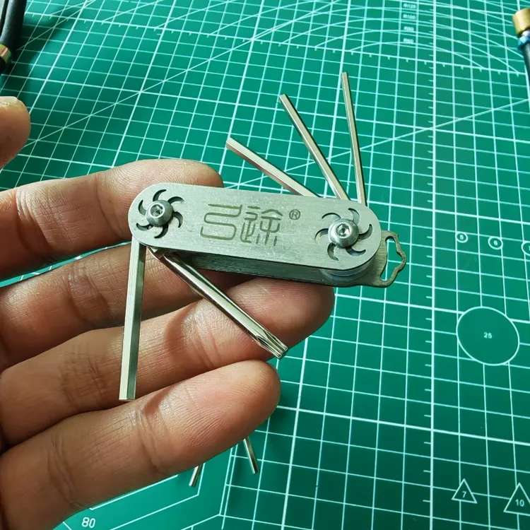 弹弓多功能扳手 弓途不锈钢户外折叠携带小巧的内六角梅花T15工具