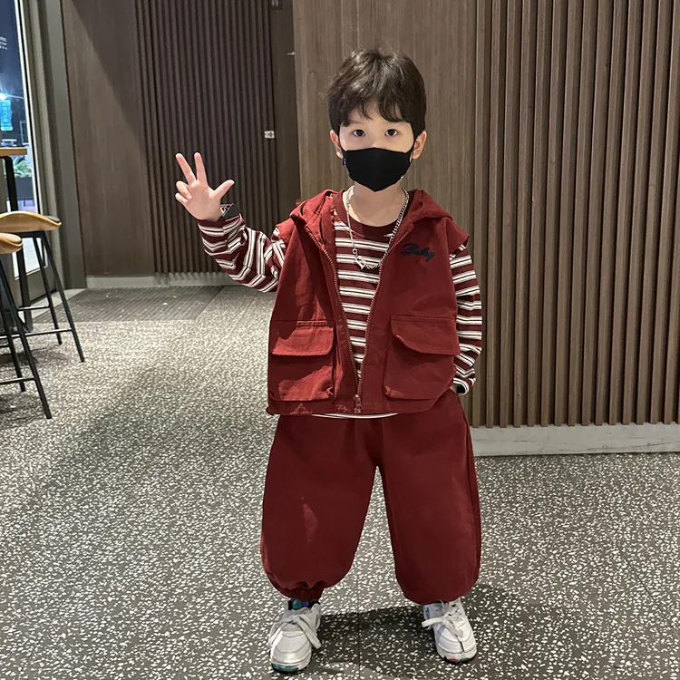男童秋装洋气工装套装2025新款儿童春秋季时髦衣服男孩休闲三件套