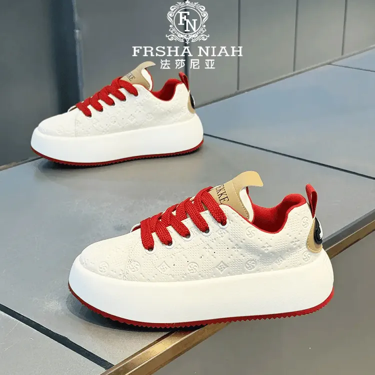 法莎尼亚潮流印花板鞋新款舒适耐磨软底男鞋时尚百搭增高休闲潮鞋