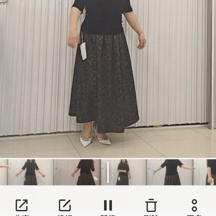 碎花印花中长款A字半身裙松紧腰适合秋冬季（一套中袖和裙子）