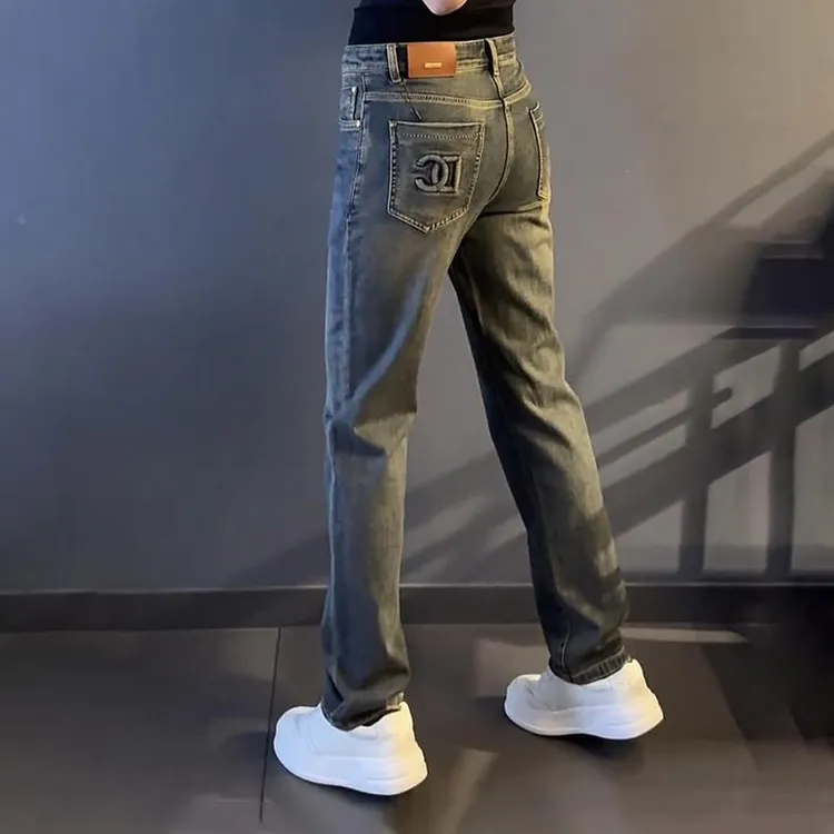 轻奢男装大码潮牌男士百搭潮直筒复古显瘦休闲春秋时尚新款牛仔裤