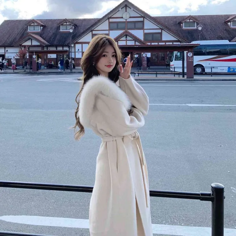 2025秋冬学生氛围感大毛领双面绒毛呢外套女赫本风小个子呢子大衣