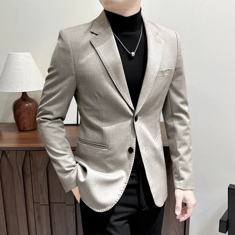 男士通勤休闲西装爆款2025新款痞帅高级感男装轻熟风西服外套男款