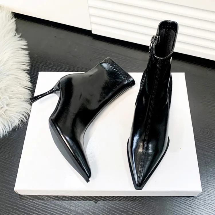 2025新款尖头高跟短靴女细跟拉链黑色靴子气质秋冬皮靴百搭瘦瘦靴