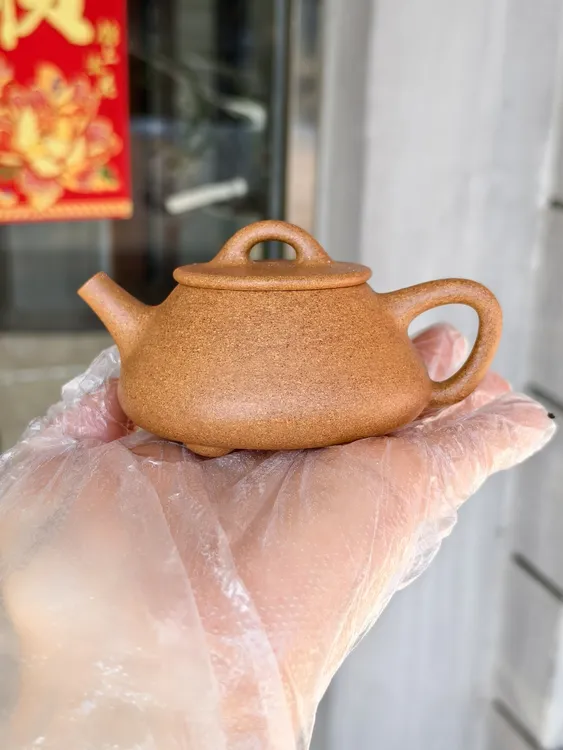 (掌柜亲工)老宕口黄金段挑纯满砂全手工平盖石瓢容量130ml左右