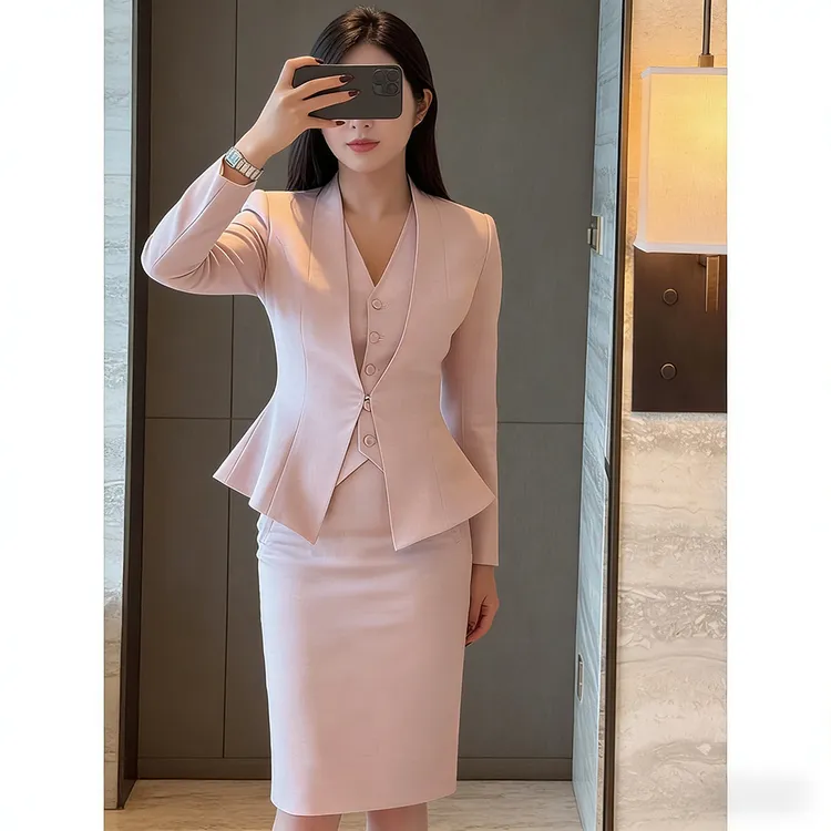 高级感2025春季新款裸粉色气质职业正装通勤西装外套三件套装女