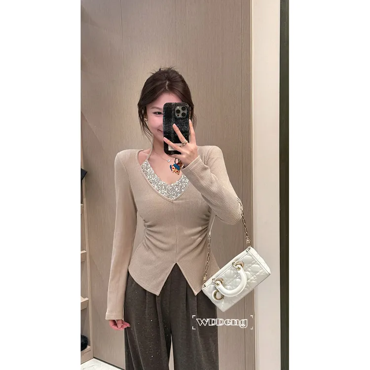 王等等【佳期如梦】2025秋冬原创高克重仿羊绒保暖针织衫U225D20871