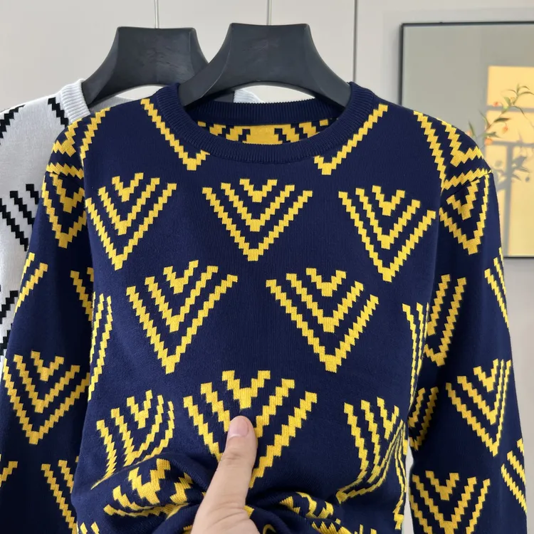 圆领毛衣男秋冬季毛线衣加厚保暖内搭打底衫宽松加大码加肥针织衫