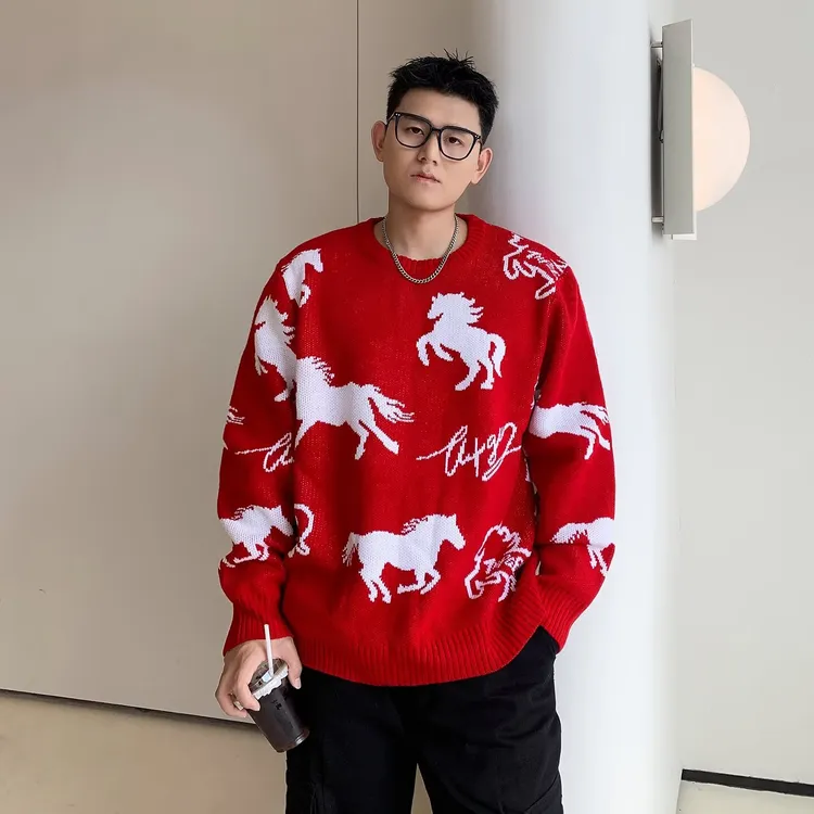 马年新年红色男士时尚圆领套头毛衣大码宽松秋冬季潮流青年针织衫