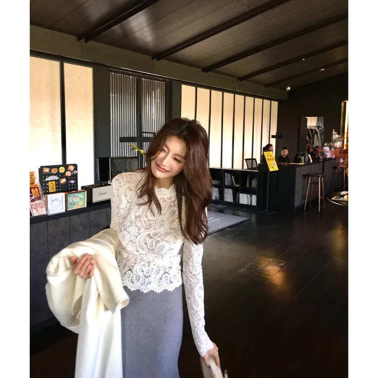 【ALONE SAVOR】龍喜儿 水中落叶 法式镂空花边针织衫小衫K053