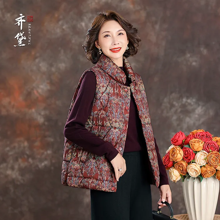 齐黛品牌棉服女款2025新款马甲秋冬加厚保暖洋气妈妈上衣短外套