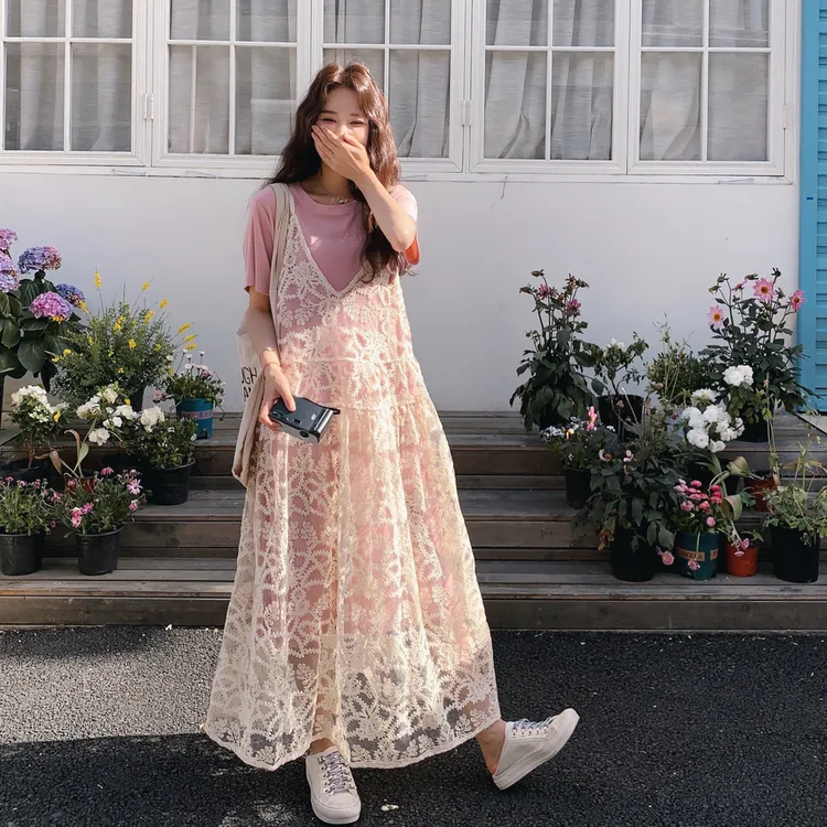 法式甜美显瘦蕾丝两件套叠穿夏季女吊带裙T恤甜美可爱百搭千金风