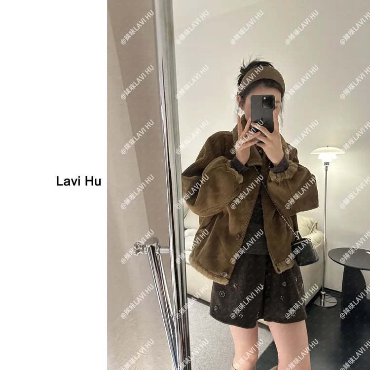 LAVI HU【焦糖旋律】宽松保暖翻领韩系百搭外套8918