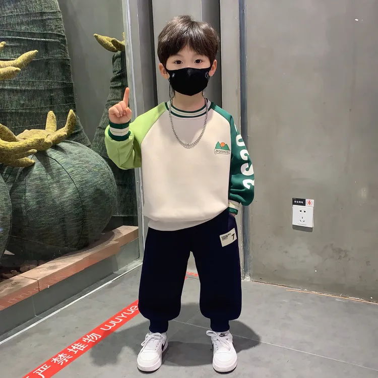 男童秋装套装2025新款韩版儿童字母拼色卫衣潮酷男孩休闲洋气衣服