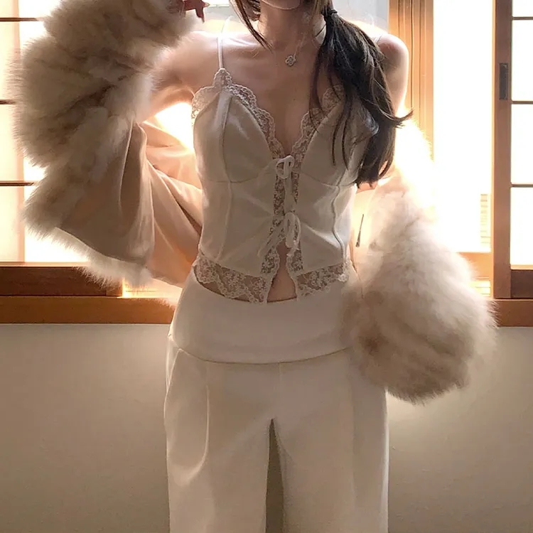 【空白情笺】时尚蕾丝拼接绑带蕾丝针织吊带上衣女配显瘦休闲裤套装