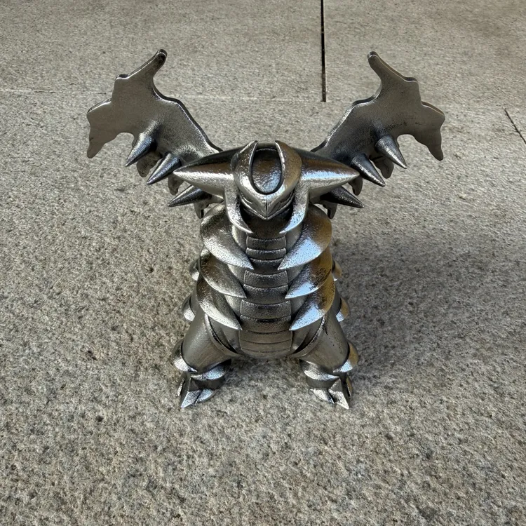 不锈钢冥王龙骑拉帝纳宝可梦