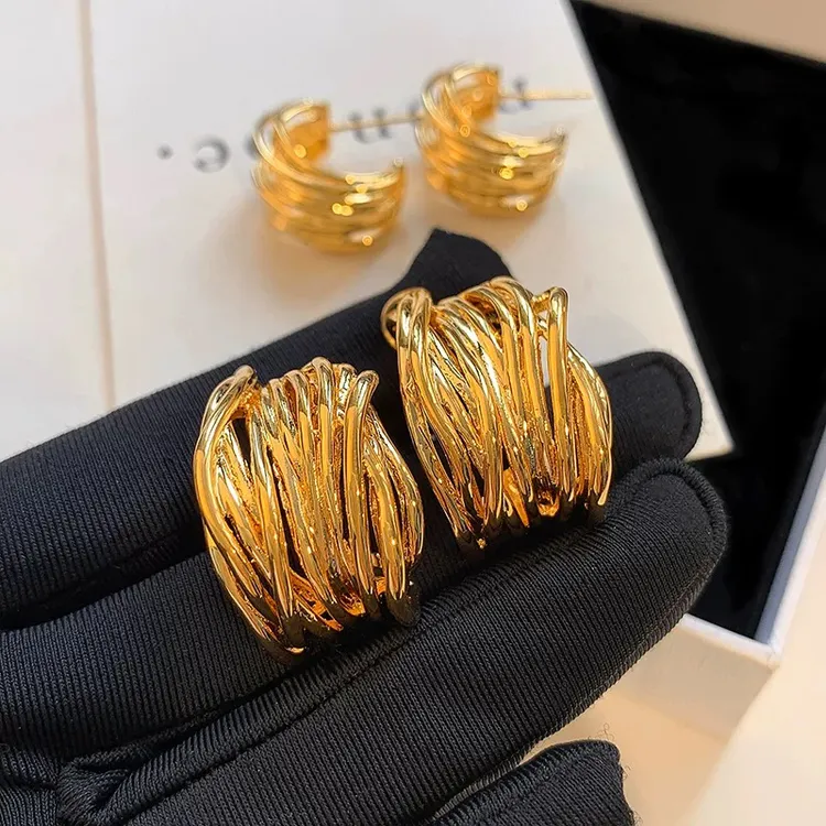 铜合金耳饰 欧美百搭耳环轻奢重工镂空C形圈圈时尚耳饰女气质饰品