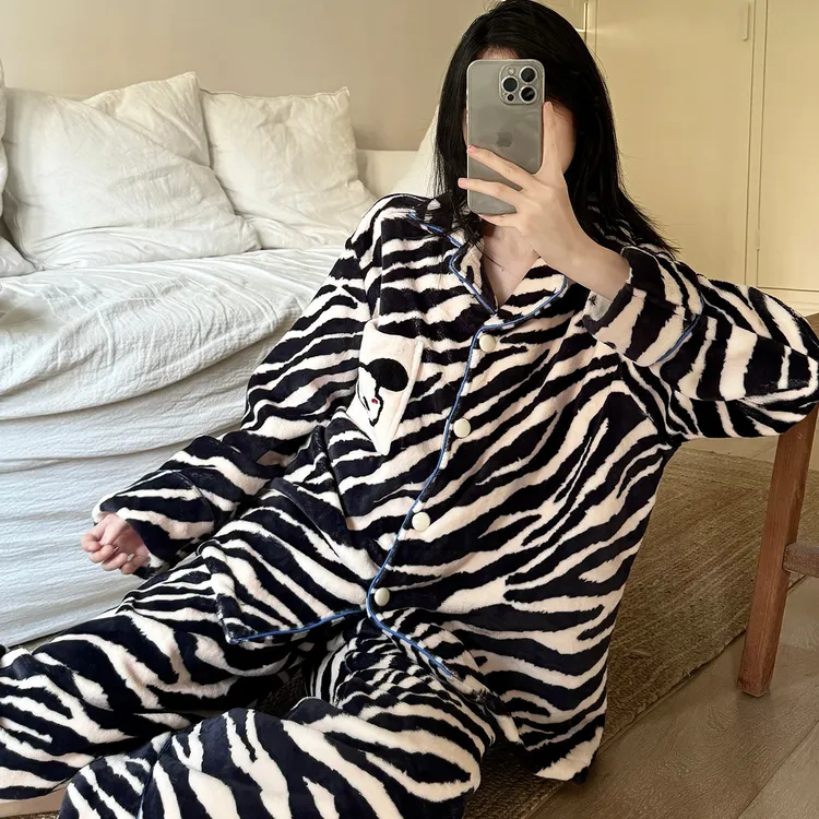 高级感法兰绒睡衣女秋冬季加绒加厚珊瑚绒开衫保暖冬天家居服套装