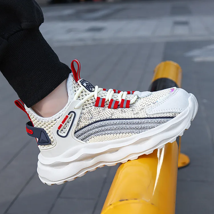 鞋子男孩2025春夏新款儿童飞织透气老爹鞋中大童一脚蹬宝宝跑步鞋