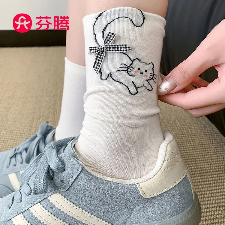芬腾白色猫咪袜子女春秋款中筒袜可爱卡通ins潮堆堆袜长筒棉袜