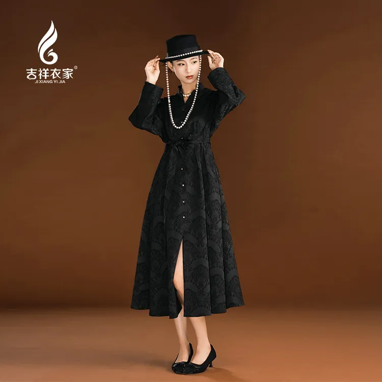 JIXIANGYIJIA/吉祥衣家罗马假日连衣裙新年约会冬装穿搭944237243