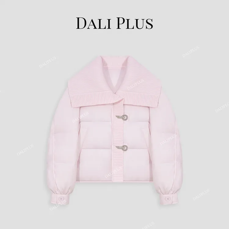 DALI PLUS轻盈保暖 洋气大翻领设计师款减龄秋冬羽绒服-D4CH0255