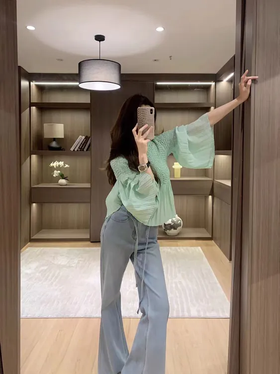 褶皱两件套设计感泡泡袖纯色上衣气质百搭显瘦洋气套装