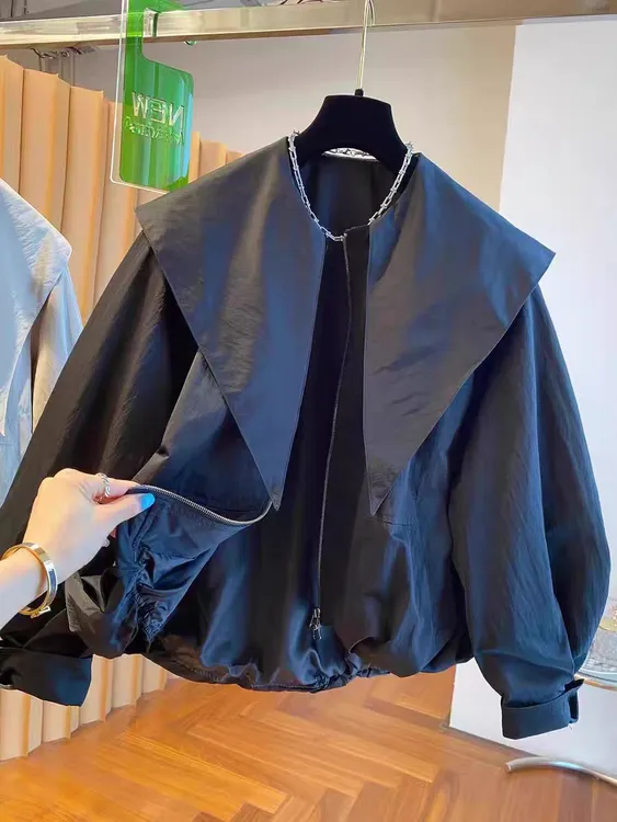 黑色大翻领外套女春秋2025新款宽松休闲百搭高级感短款夹克上衣