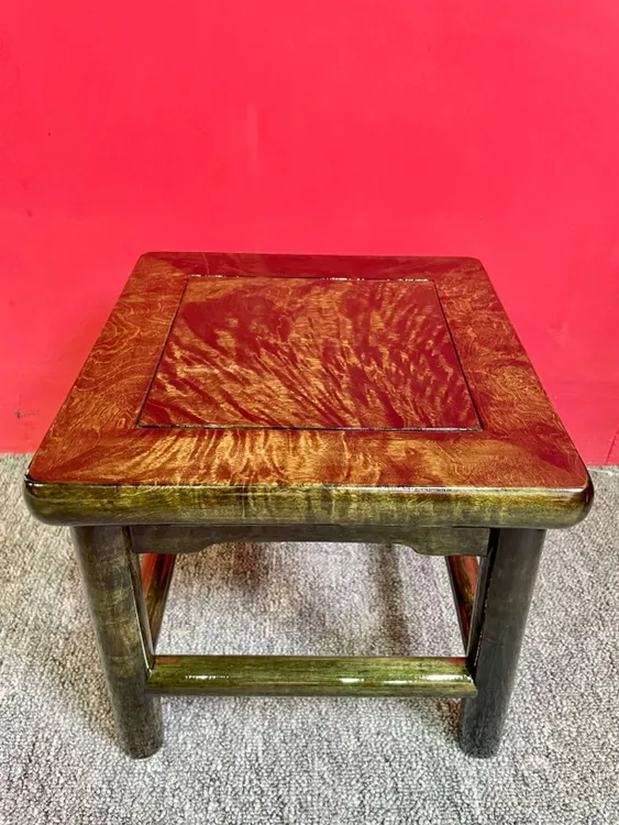 金丝楠木富贵凳古典家用28*28*28cm