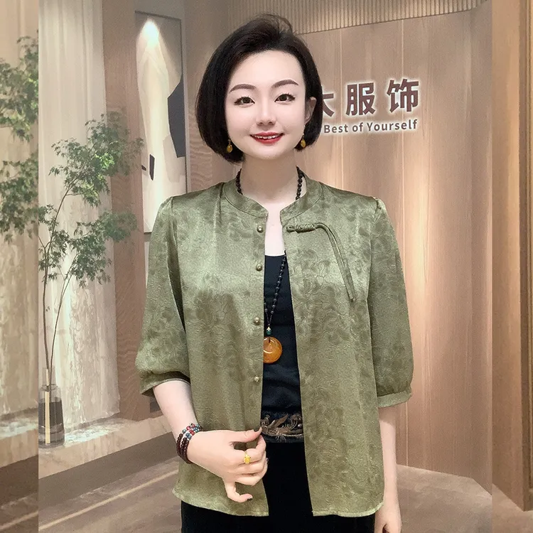 流苏暗花纹气质开衫