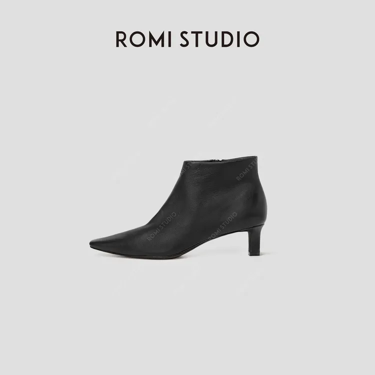 ROMI STUDIO“法式气场”进口羊皮+羊京侧拉链尖头短靴 RWCWP36767