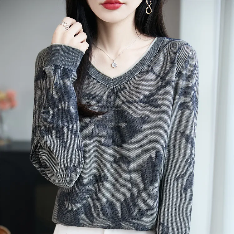 哥弟阿玛施正品2025秋季新款韩版女式针织衫V领时尚印花长袖上衣