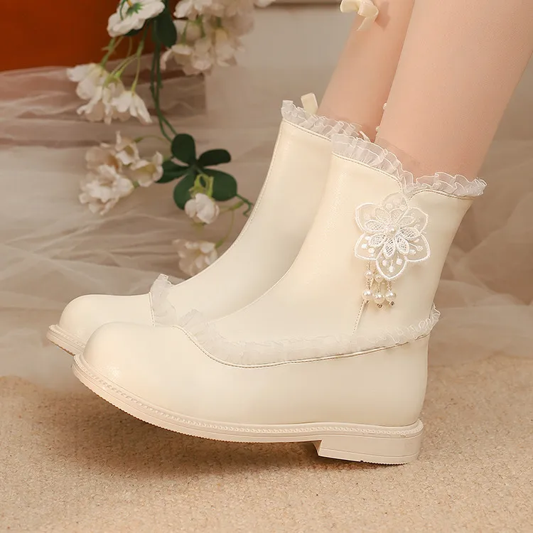 女童靴子2025新款儿童马丁靴小女孩配马面裙汉服鞋白色演出短靴