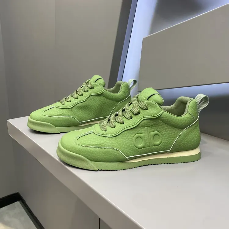 【皮鞋码】新款皮面个性百搭轻便洋气软底休闲舒适男款潮鞋jk831