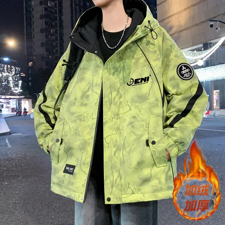 男士连帽冬季加绒男生连帽夹克帅气外套青少年学生加厚保暖夹克