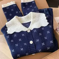 复古小翻领钩花长袖毛衣外套女秋季新款休闲百搭设计感上衣潮