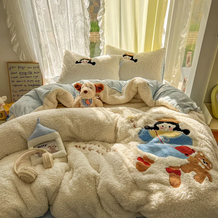 秋冬季羊羔绒毛巾绣四件套加厚学生三件套加绒被套床单可爱绣花