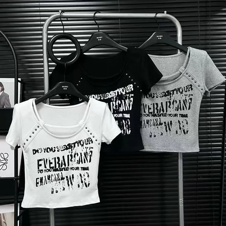 2025短款韩版时尚百搭U领短袖T恤洋气女设计感小众修身显瘦上衣潮