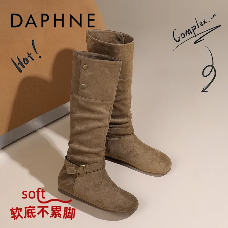 达芙妮棕色堆堆靴女款2025秋季新款加绒粗腿长筒靴胖mm显瘦时装靴