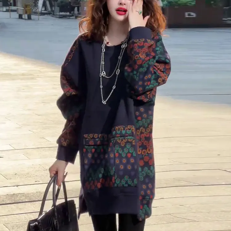 2025秋冬季新款休闲百搭显瘦长袖上衣时尚加绒加厚宽松印花卫衣女