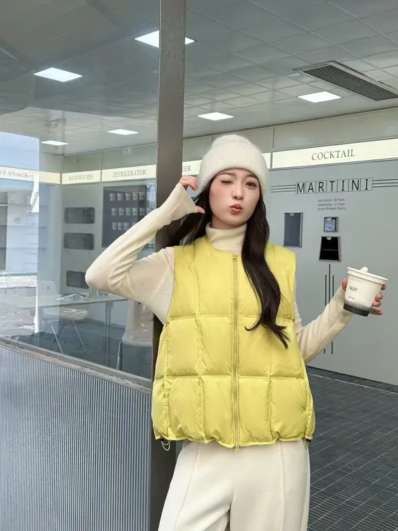 韩国2025秋冬新品羽绒马甲宽松显瘦女短款加厚背心马夹坎肩外套