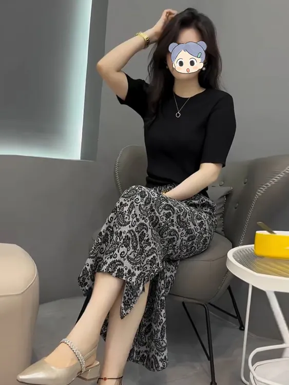 短袖T恤套装裙夏季新款高级感减龄修身皱褶印花半身裙两件套女