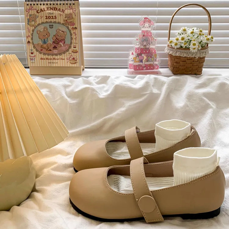 圆头平底浅口豆豆单鞋2025春夏秋新款舒适百搭配裙子玛丽珍小皮鞋