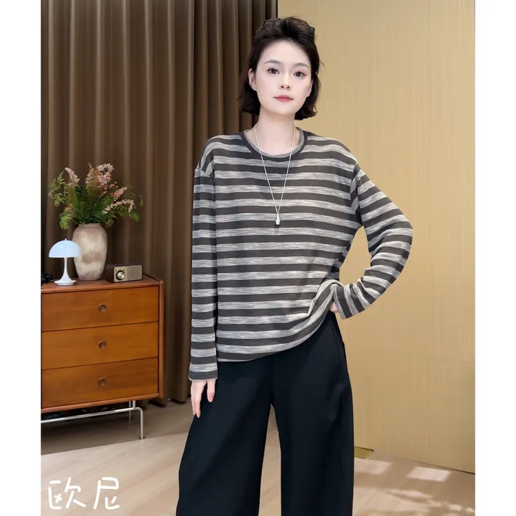 欧尼私服 2025新款小众设计极简风撞色条纹T恤上衣 2508C4515