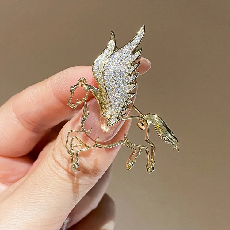 合金胸针 飞马胸针女高档个性胸花时尚气质动物别针马年生肖配饰