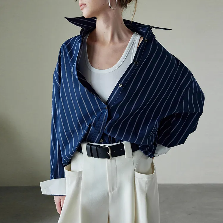 凯丝秀大廓形高级感气质蓝色条纹衬衫拼接白袖口宽松新款显瘦上衣