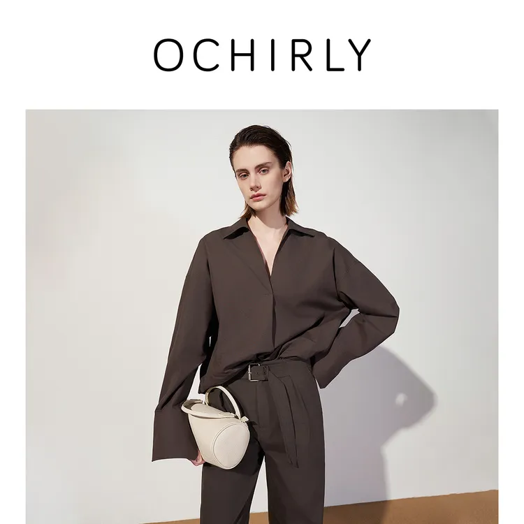 【季末折扣】欧时力 纯棉V字翻领中长款衬衫上衣休闲2025秋季新品